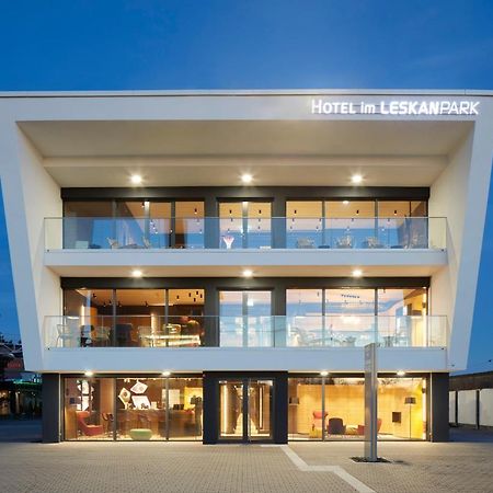 Hotel Im Leskanpark كولونيا المظهر الخارجي الصورة